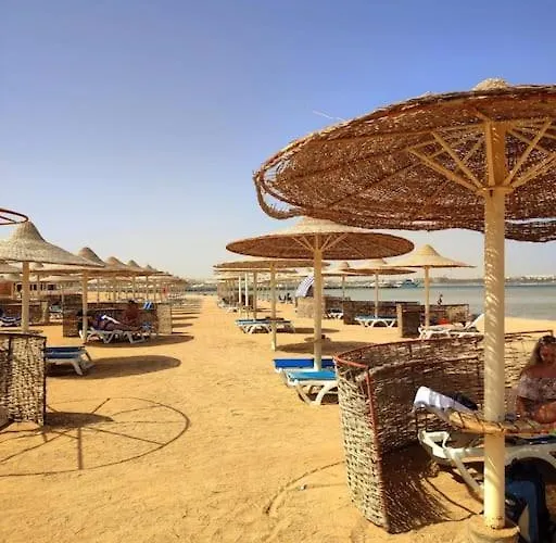 Stella De Mari In Makadi With And Pool View * Hurghada