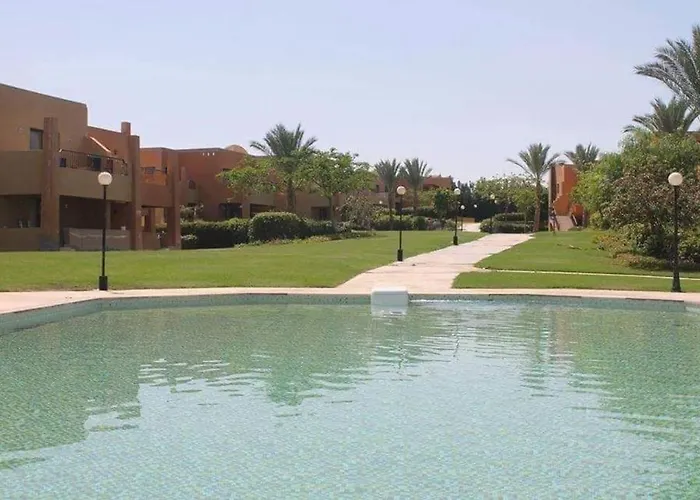 Stella De Mari In Makadi With And Pool View Appartement